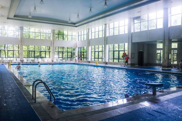 海航空乘學(xué)院室內(nèi)泳池，中水回用及排放